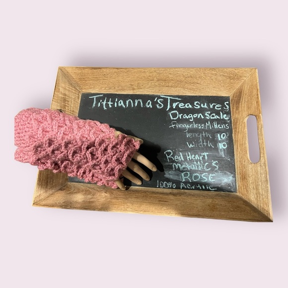 Crochet Dragon Scale Fingerless Mittens - Red Heart Metallics Rose - Picture 5 of 14